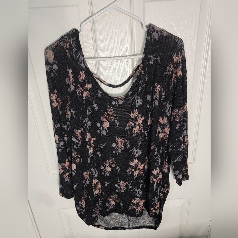 Faded Glory Womens Stretchy Floral Open Back Blouse